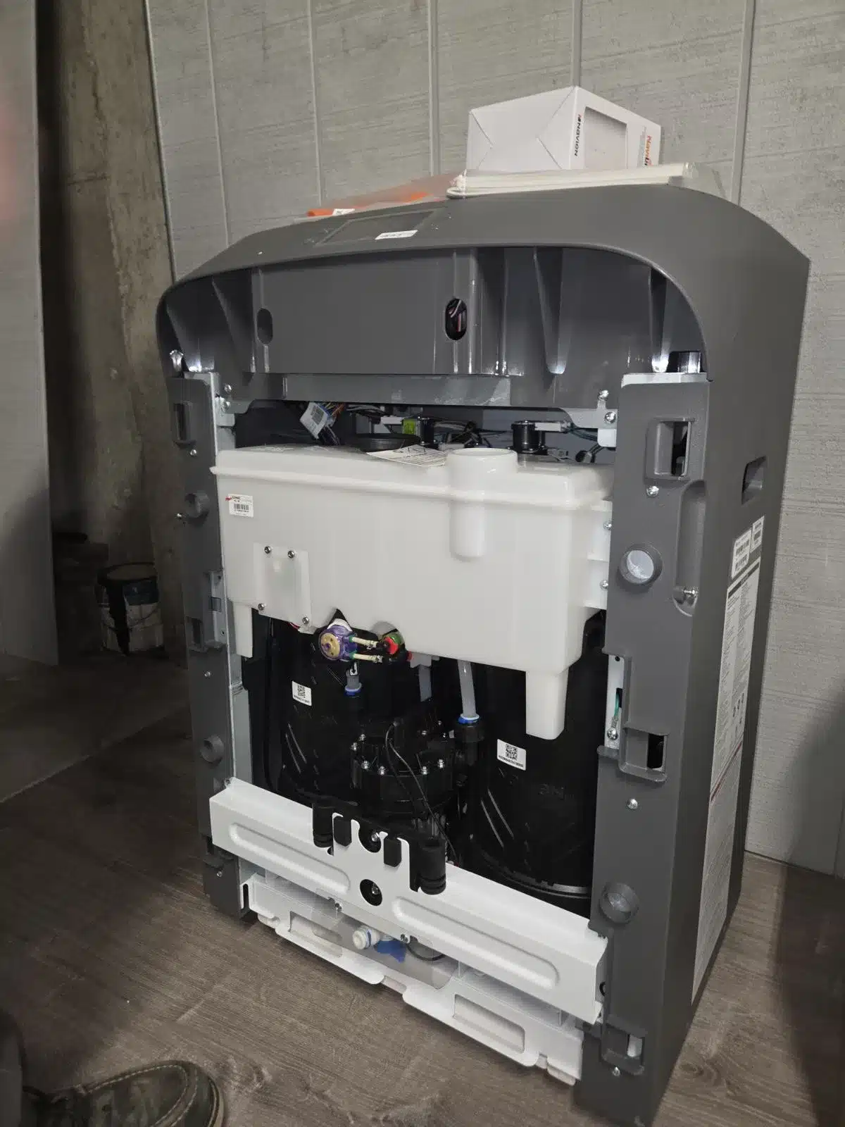 High efficiency furnace unit - 3R Mechanical & Plumbing, South Shore MA