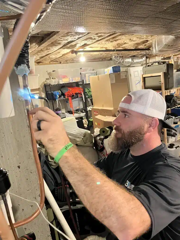 Hvac technician furnace install - 3R Mechanical & Plumbing, South Shore MA